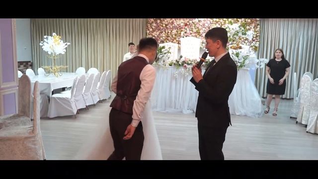 Ведущий Азамат Калчаев смотреть онлайн