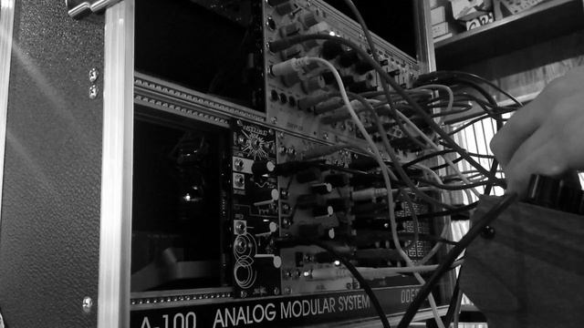 Eurorack Ambient Patch смотреть онлайн