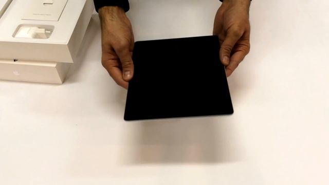 iPad 4 med Retina display Wi-Fi 16GB - Svart смотреть онлайн