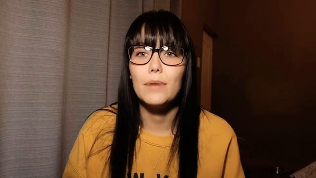 REMOVING MY LASHES AT HOME|VASELINE|COCONUT OIL|LASH EXPERIENCE смотреть онлайн