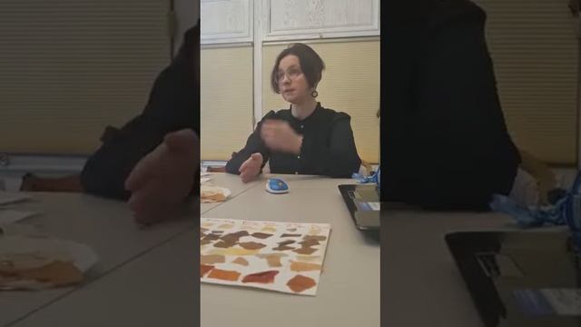 Мастер класс по валянию осенние листья в бутике Марины Овчинниковой смотреть онлайн