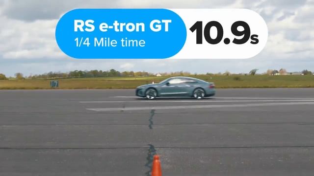 Audi RS e-tron GT против AMG E63 S ГОНКА EV против V8 смотреть онлайн