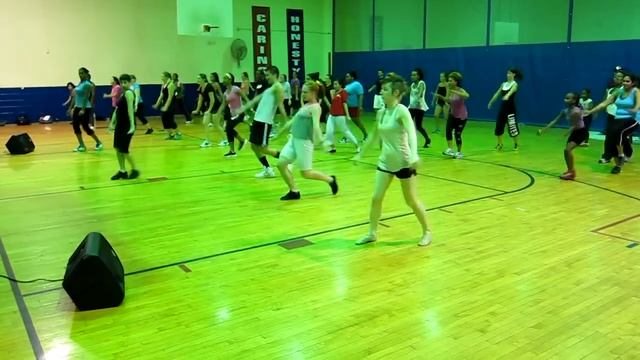 Philadelphia Dance Day, Hip-Hop Masterclass Routine from the Dizzy Feet Foundation смотреть онлайн