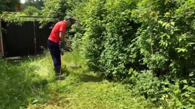 Makita UR3501 Electric Grass Trimmer смотреть онлайн
