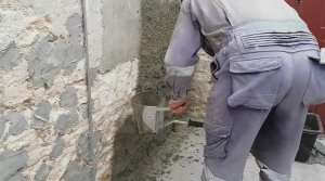 Хоппер ковш, цементная штукатурка, быстро и легко.