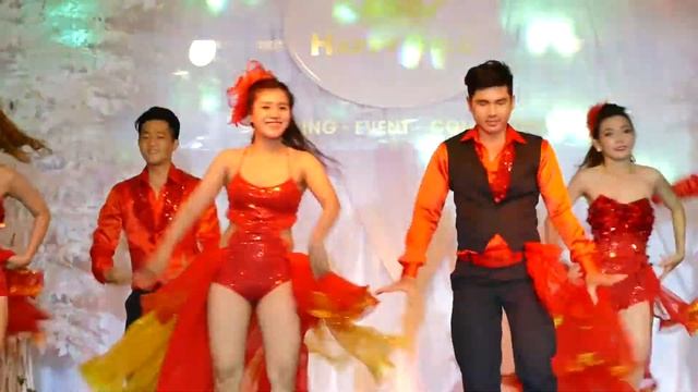 13 Tango Sway смотреть онлайн