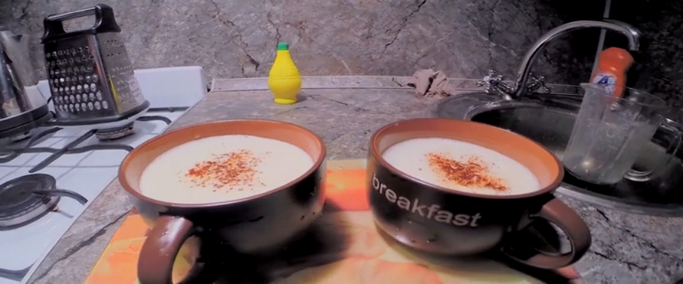 Рецепт смузи любовь-любовь (груша, имбирь и йогурт)