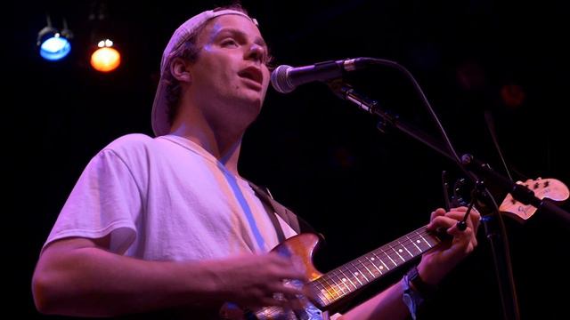 Mac DeMarco - Salad Days (Live on KEXP) смотреть онлайн
