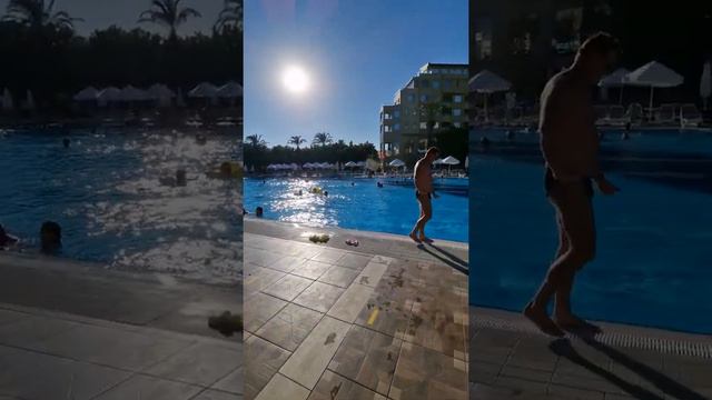 Selectum Family Resort Side 5*. Бассейн и обстановка вокруг