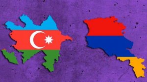 Если долго сидеть на берегу реки, то можно увидеть, как по ней проплывет труп твоего врага