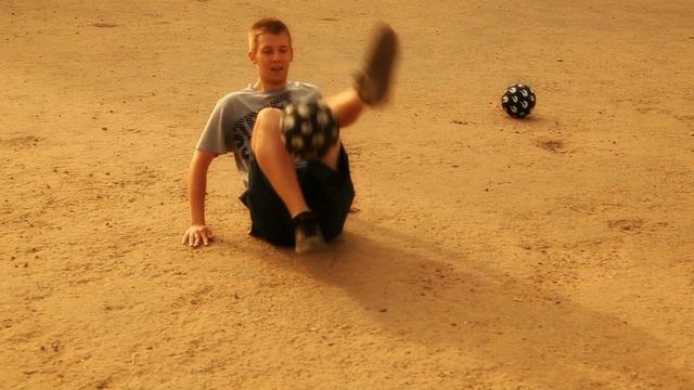 #5 Dakar Freestyle - Edgar Davids Street Soccer Tour 2010 смотреть онлайн