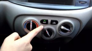 Hyundai Accent 2008 г. Автоматическое включение кондиционера при обдуве стекла.