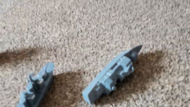 Морской бой военных кораблей на полу. смотреть онлайн