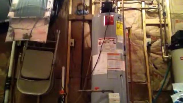 Playing with Balloons and a Blowdart gun смотреть онлайн