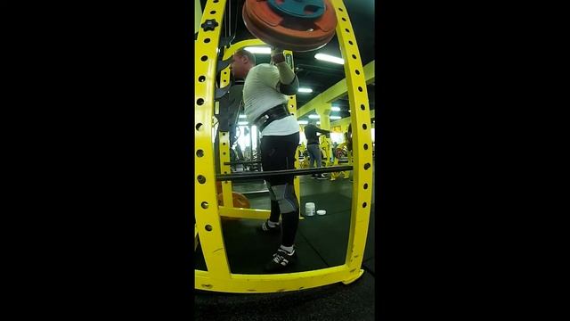 Д 3, Присед с низкой штангой (вниз на 8 счетов, вверх быстро), 110 кг, 1 подход. смотреть онлайн