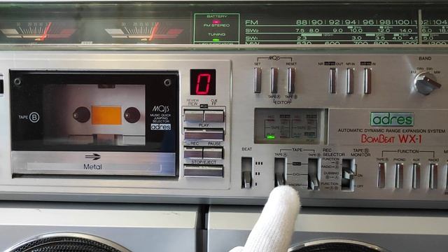 Toshiba WX-1 RT-S983 Boombox Cassette Player. Конкурент 777?