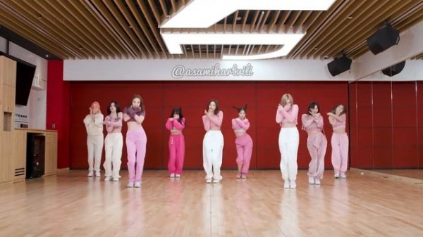 ТАНЕЦ TWICE ПОД ПЕСНЮ I’M SO LUCKY LUCKY ?