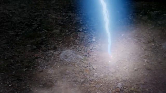 【功夫電影】男人被高手圍攻生死垂危，誰料女人驚世一劍竟將高手們全部擊殺！⚔️ 抗日 MMA | Kung Fu смотреть онлайн