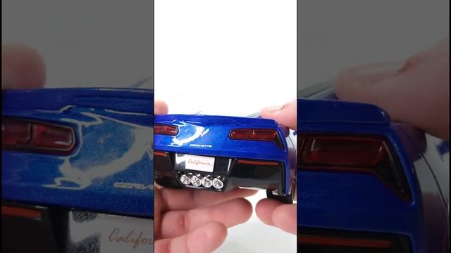 Chevrolet Corvette Stingray #scalereviews #modelcars #diecastcars #118cars #cars #corvette #maisto смотреть онлайн