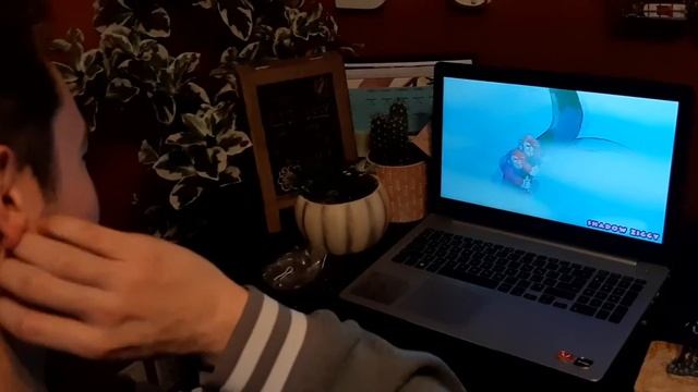 Reaction to Hotel Mario Reanimated смотреть онлайн