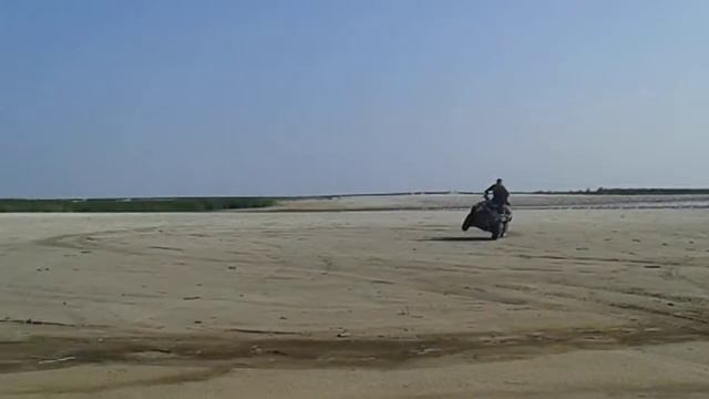 QUAD ZIPP AIE 4 CROSS 200 4T смотреть онлайн