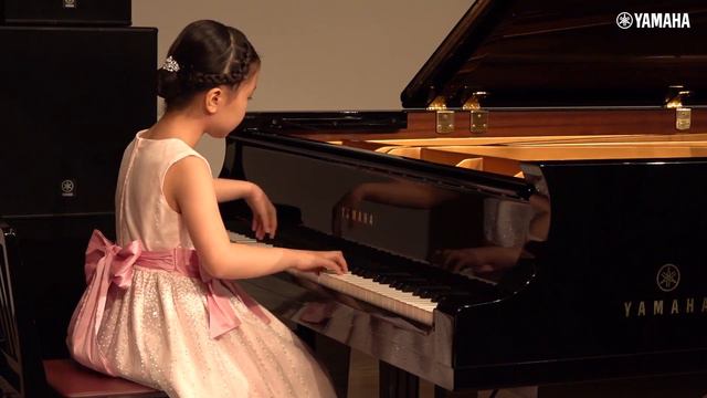 Under Winter Moon смотреть онлайн