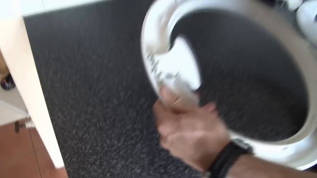 How to Change a Door Handle on a Washing Machine (Indesit) смотреть онлайн