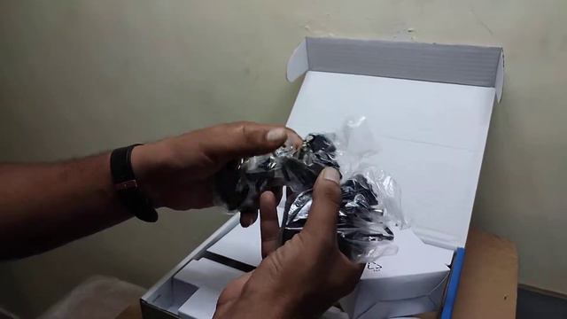 AKG Wireless Mic, WMS 40 MINI |UHF| #Unboxing #Details #hindi #uhf #microphone #jbl #akg #wireless смотреть онлайн