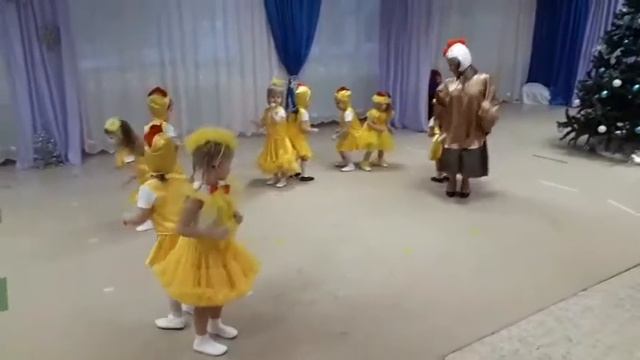 Танец цыплят смотреть онлайн