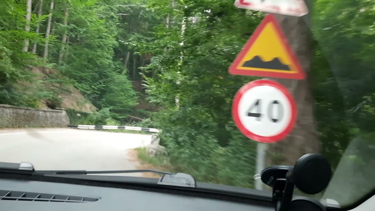 Дорога Ялта - гора Ай Петри. Серпантин. Крым, август 2021 смотреть онлайн