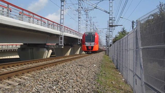 Электропоезд ЭС1-001 Ласточка перегон Адлер-Имеретинский Курорт 19.08.2019 смотреть онлайн
