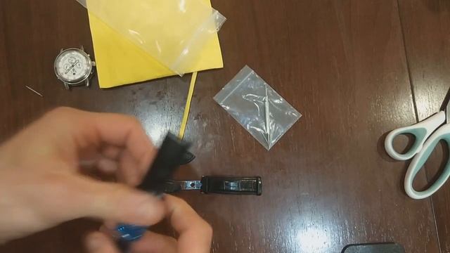 Распаковка кожаного ремешка для часов смотреть онлайн