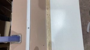 Паз под LED-профиль в кухню. Как сделать фрезером.