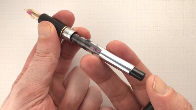 Обзор перьевой ручки Pilot Justus 95