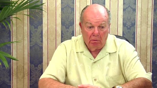 (Video Mash) ELDERS REACT TO DUBSTEP - MouthOff! смотреть онлайн