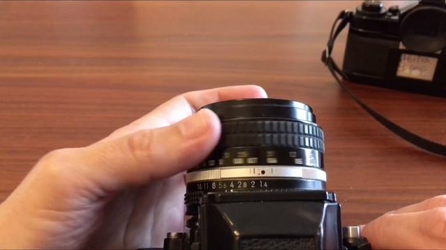 Comparativa definitiva: Nikon vs Canon... la comparativa del año! (del año 1980) смотреть онлайн