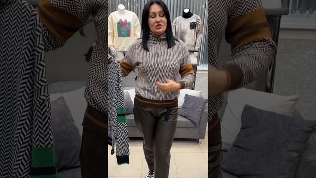 КРАСИВАЯ ЖЕНСКАЯ ОДЕЖДА | СВИТЕРА КОРЕЯ смотреть онлайн