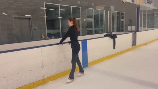 How to teach a back spin and back scratch spin - step by step process for coaches and figure skater смотреть онлайн