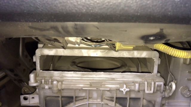 Не греет печка. Не работает печка на Тойота Пробокс.