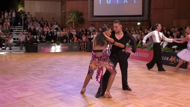 TIMUR IMAMETDINOV & EKATERINA NIKOLAEVA FROM GOC 2011 - QUARTER FINAL - RUMBA смотреть онлайн
