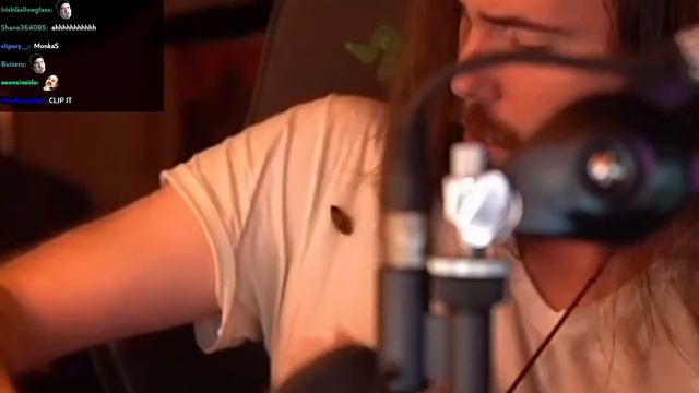 Asmongold JUMPS OFF his chair after a ROACH attacks him смотреть онлайн