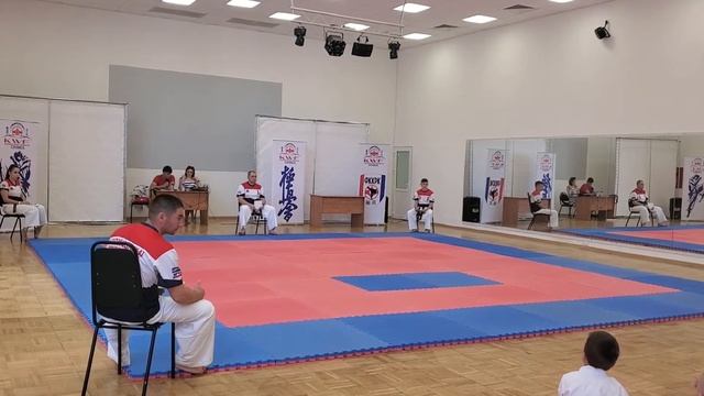 Первые соревнования по ката!! девочки 6 лет. 0-11кю смотреть онлайн