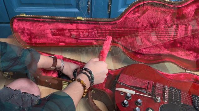 Gibson SG Standard Faded Maestro Vibrola cherry vintage 2022 unboxing and playing ! смотреть онлайн