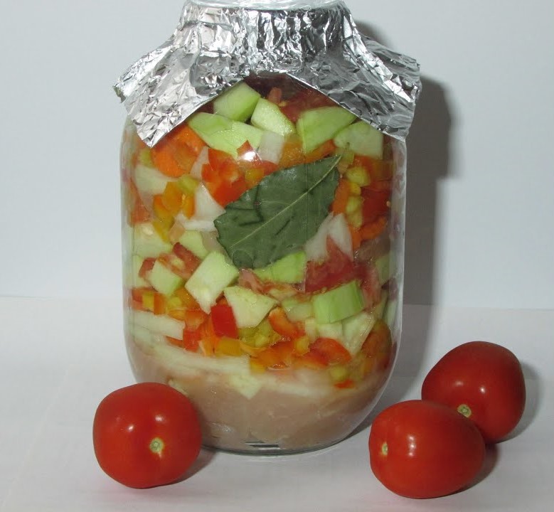 КОГДА МАЛО ВРЕМЕНИ, А ТАК ХОЧЕТСЯ ПРИГОТОВИТЬ ВКУСНЫЙ УЖИН! КУРИЦА С ОВОЩАМИ В БАНКЕ! смотреть онлайн