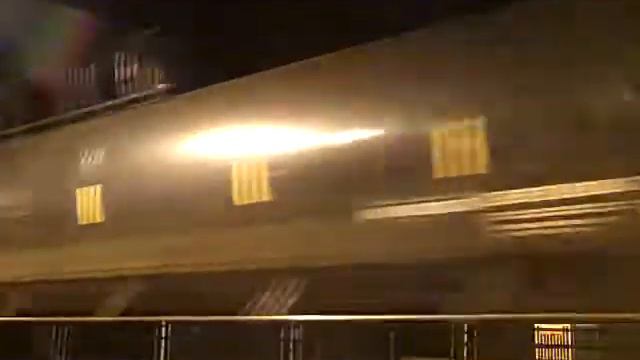 CSX Q366 AN EASTBOUND RE ROUTE AT YARDLEY STATION PA смотреть онлайн