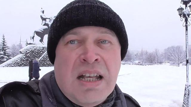 Я пришёл 11 января 2020 года в сквер Ермолова, чтобы снять видео про снег в сквере, город Орёл смотреть онлайн