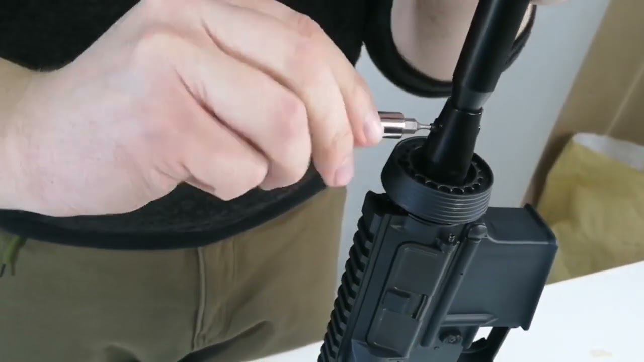 Cyma M4 CQB для гидробола. Что делать если люфтит цевьё? смотреть онлайн