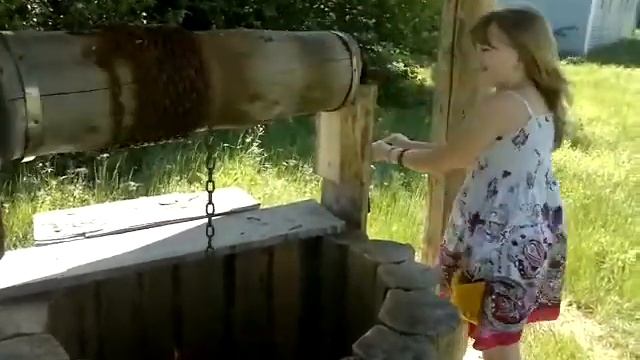 деревенский колодец Тhe village well смотреть онлайн