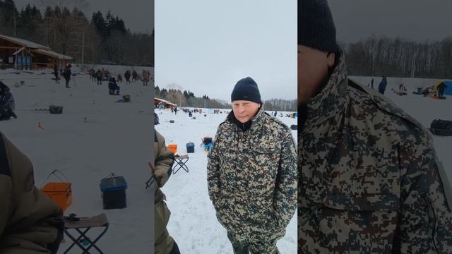 Советы начинающим рыбакам. Юный рыбак и зять. Форель и подарки. смотреть онлайн