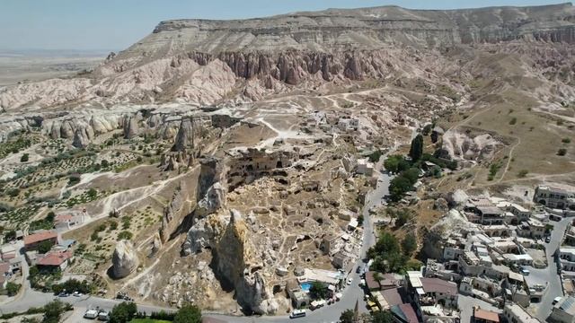 Каппадокия, Турция - что тебе обязательно нужно увидеть кроме воздушных шаров? смотреть онлайн